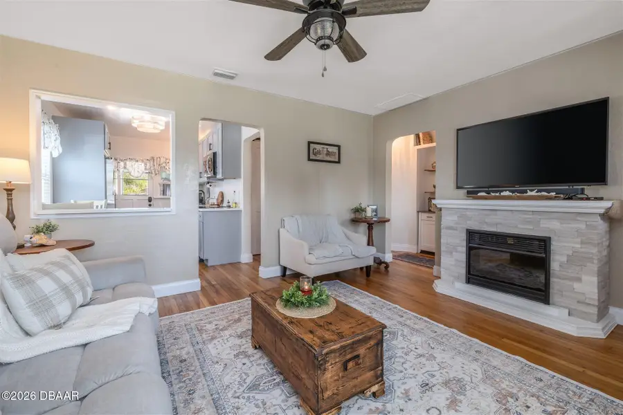 251 Euclid Avenue, Daytona Beach, FL 32118 - #3