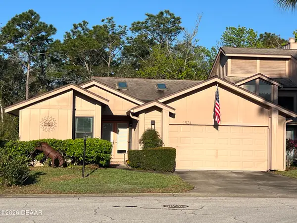 1924 Whisperwood Way, Port Orange, FL 32128