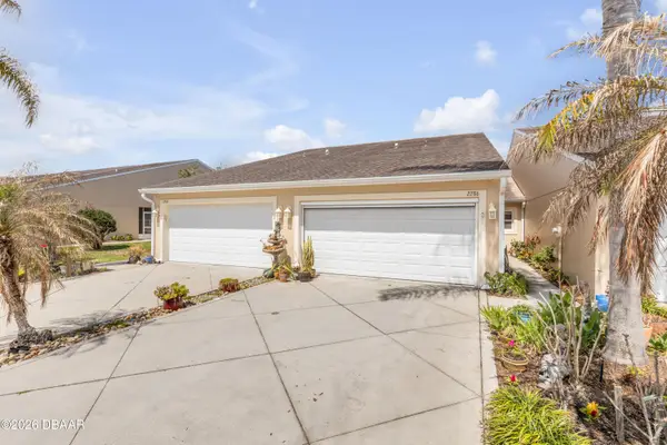 2286 Hawks Cove Circle, New Smyrna Beach, FL 32168