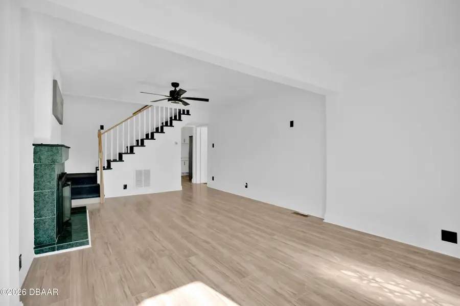 207 S Oleander Avenue, Daytona Beach, FL 32118 - #2