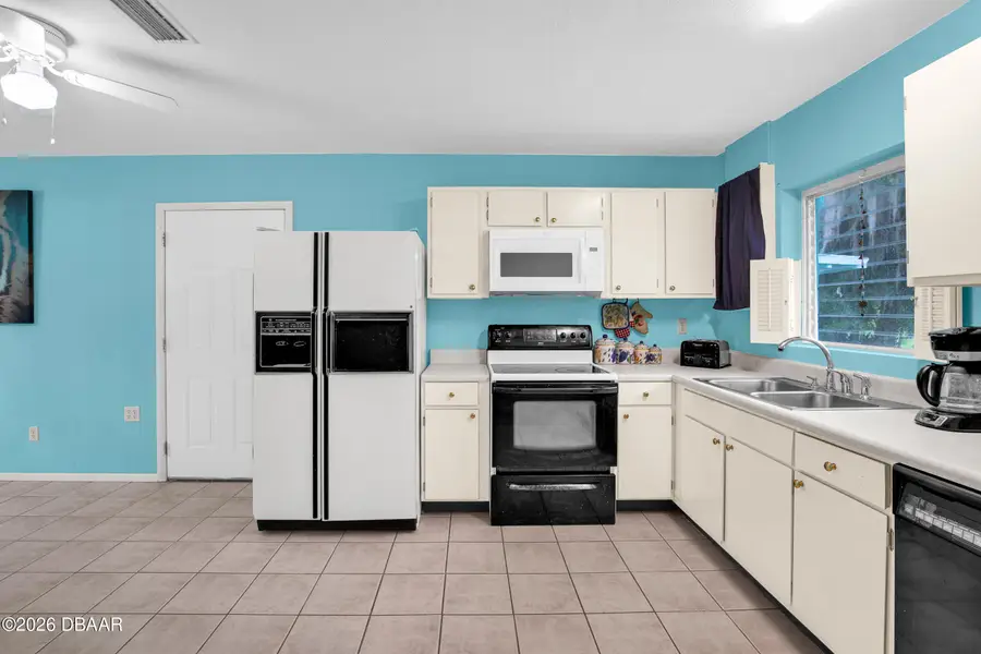 104 Ludwig Avenue, Crescent City, FL 32112 - #3