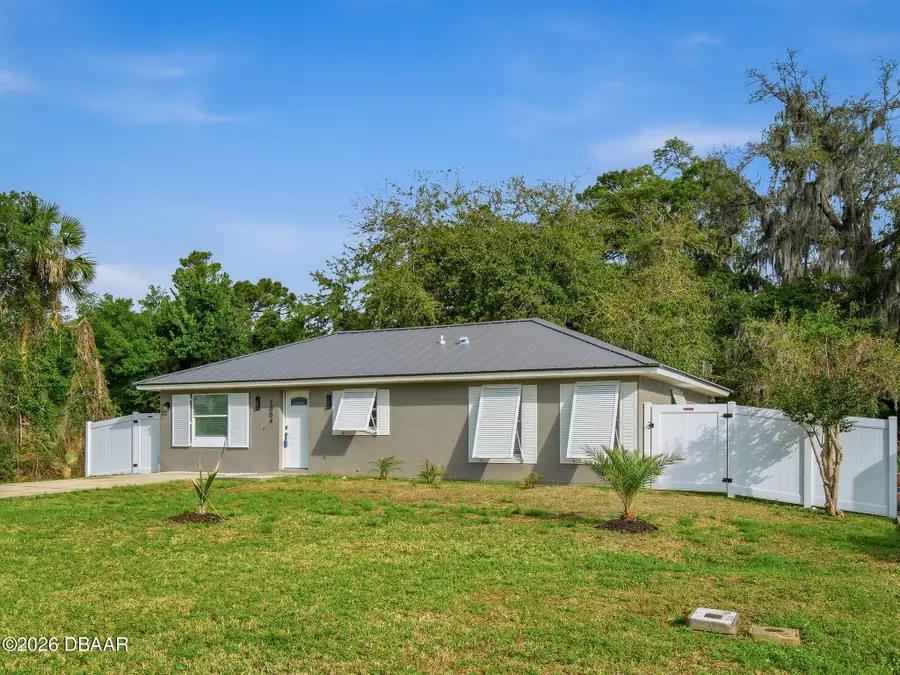 1004 W 7th Street, New Smyrna Beach, FL 32168 - #2
