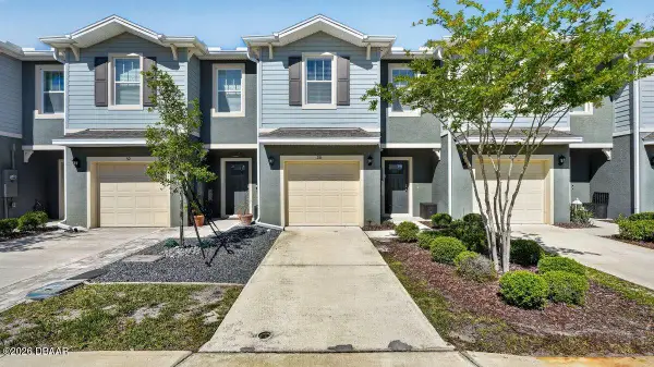 28 Bella Lago Circle, Port Orange, FL 32129