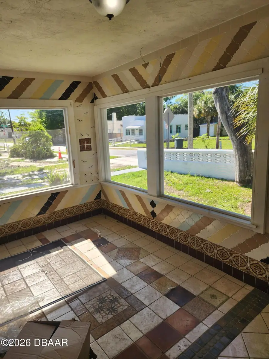 319/323 Taylor Avenue, Daytona Beach, FL 32114 - #2