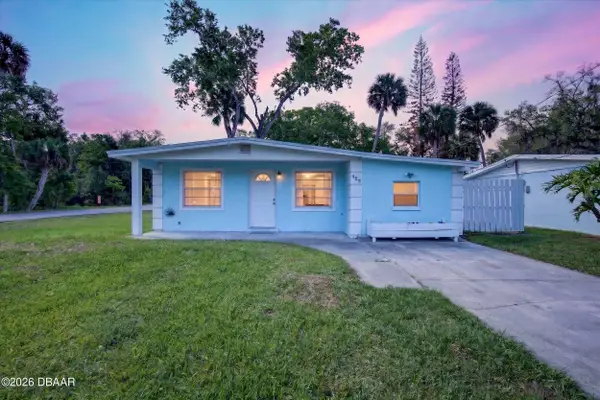 128 Oakridge Avenue, Edgewater, FL 32132
