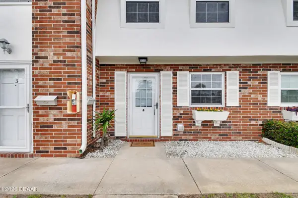 2200 S Palmetto Avenue #A040, Daytona Beach, FL 32119