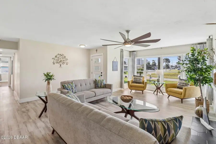 133 Park Avenue, Daytona Beach, FL 32118 - #3