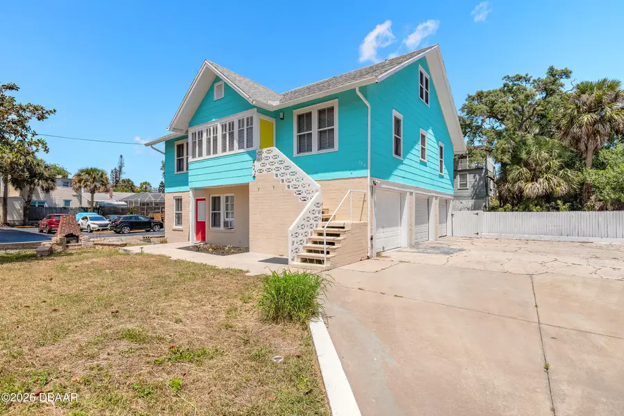 722 N Halifax Avenue, Daytona Beach, FL 32118 - #2