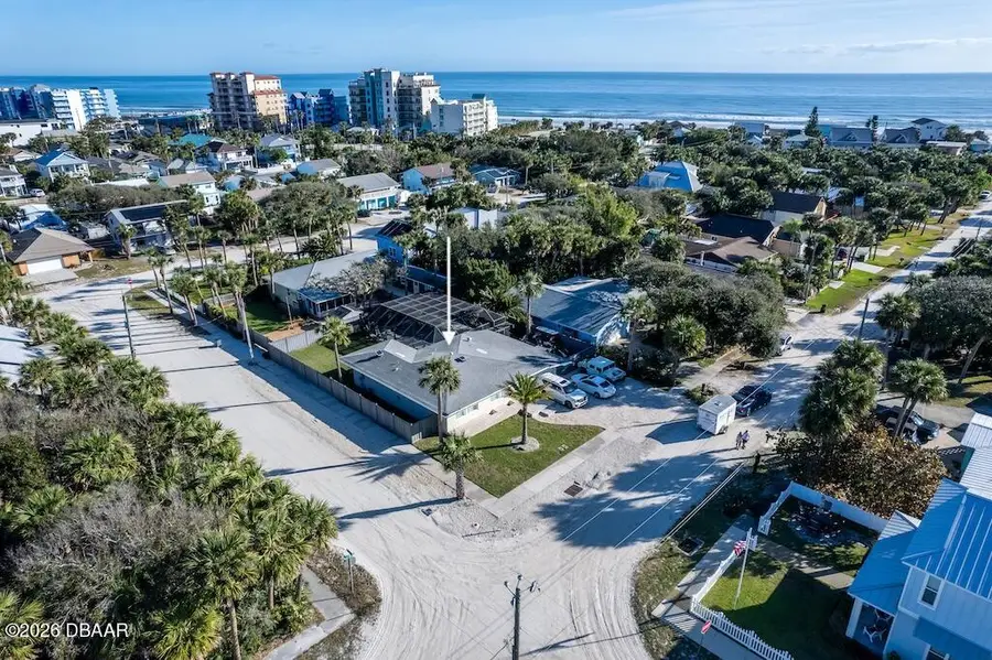 900 E 1st Avenue, New Smyrna Beach, FL 32169 - #3