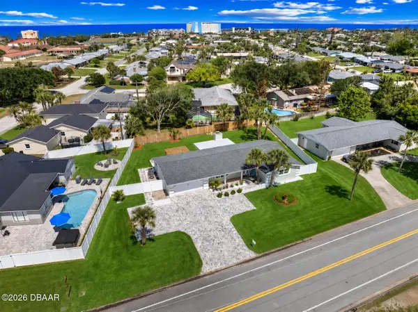 947 N Halifax Drive, Ormond Beach, FL 32176