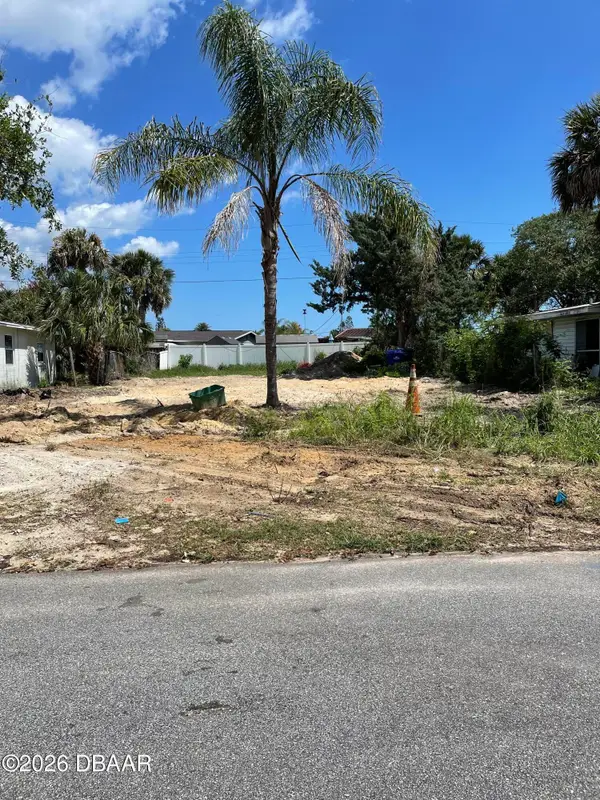 142 Holland Road, Ormond Beach, FL 32176