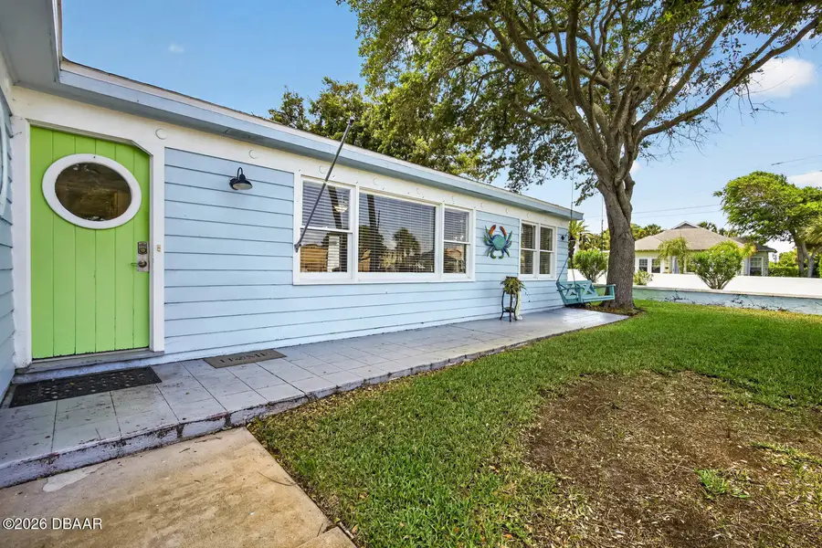 731 N Oleander Avenue, Daytona Beach, FL 32118 - #2