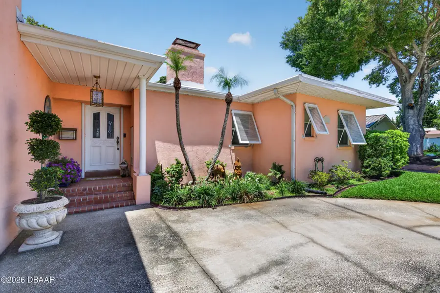 1209 N Halifax Avenue, Daytona Beach, FL 32118 - #2