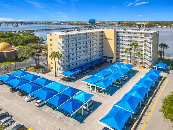 145 N Halifax Avenue #304, Daytona Beach, FL 32118