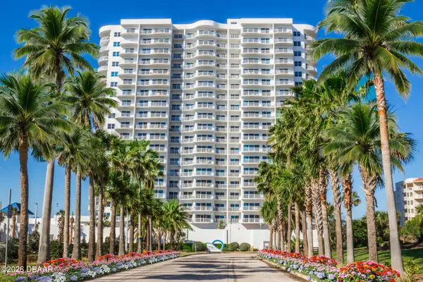 2 Oceans West Boulevard #1702, Daytona Beach Shores, FL 32118