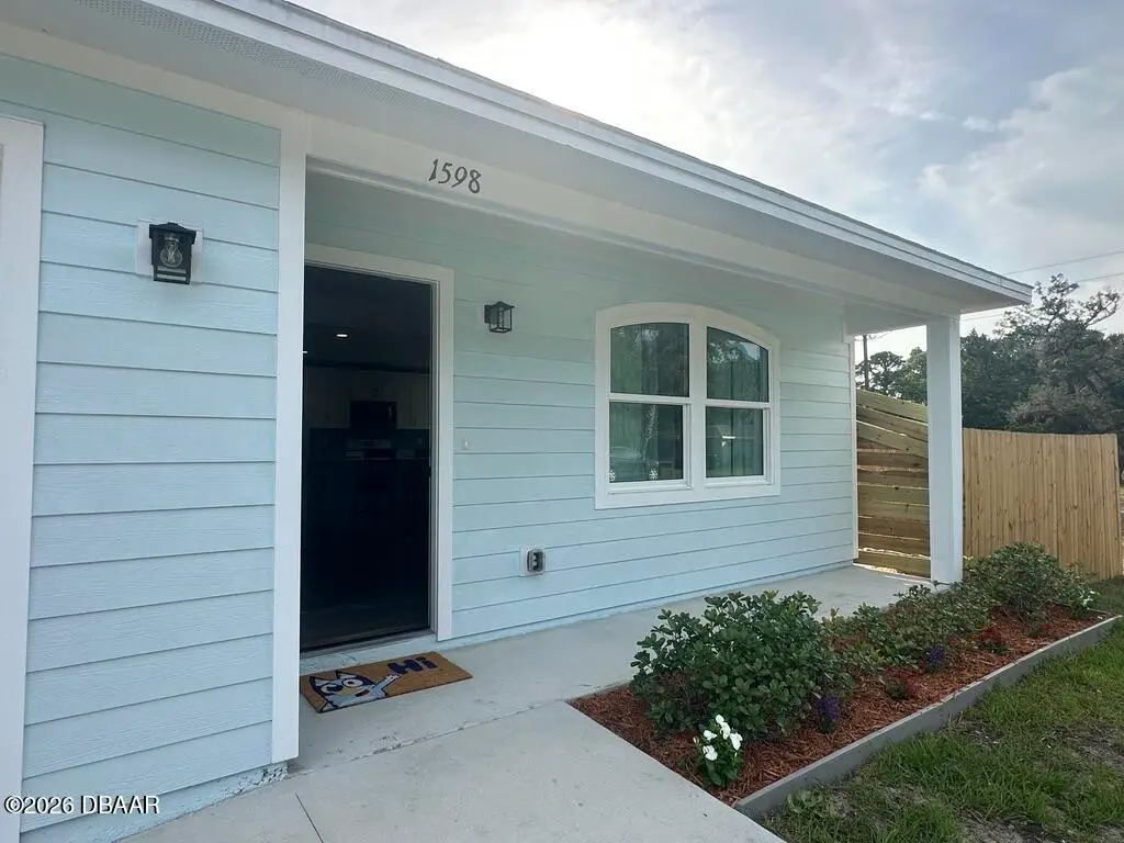 1598 Montgomery Avenue, Holly Hill, FL 32117 - #1