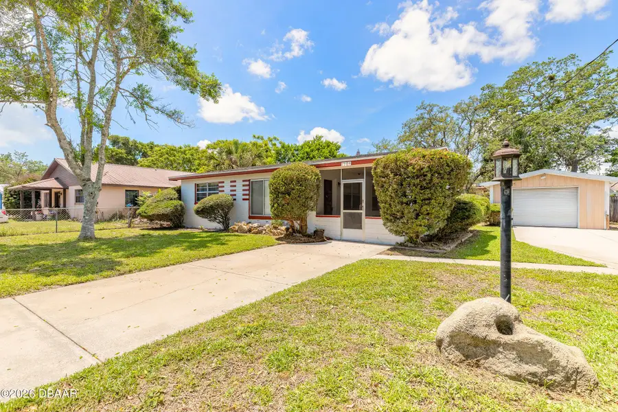 1584 Valencia Avenue, Daytona Beach, FL 32117 - #3