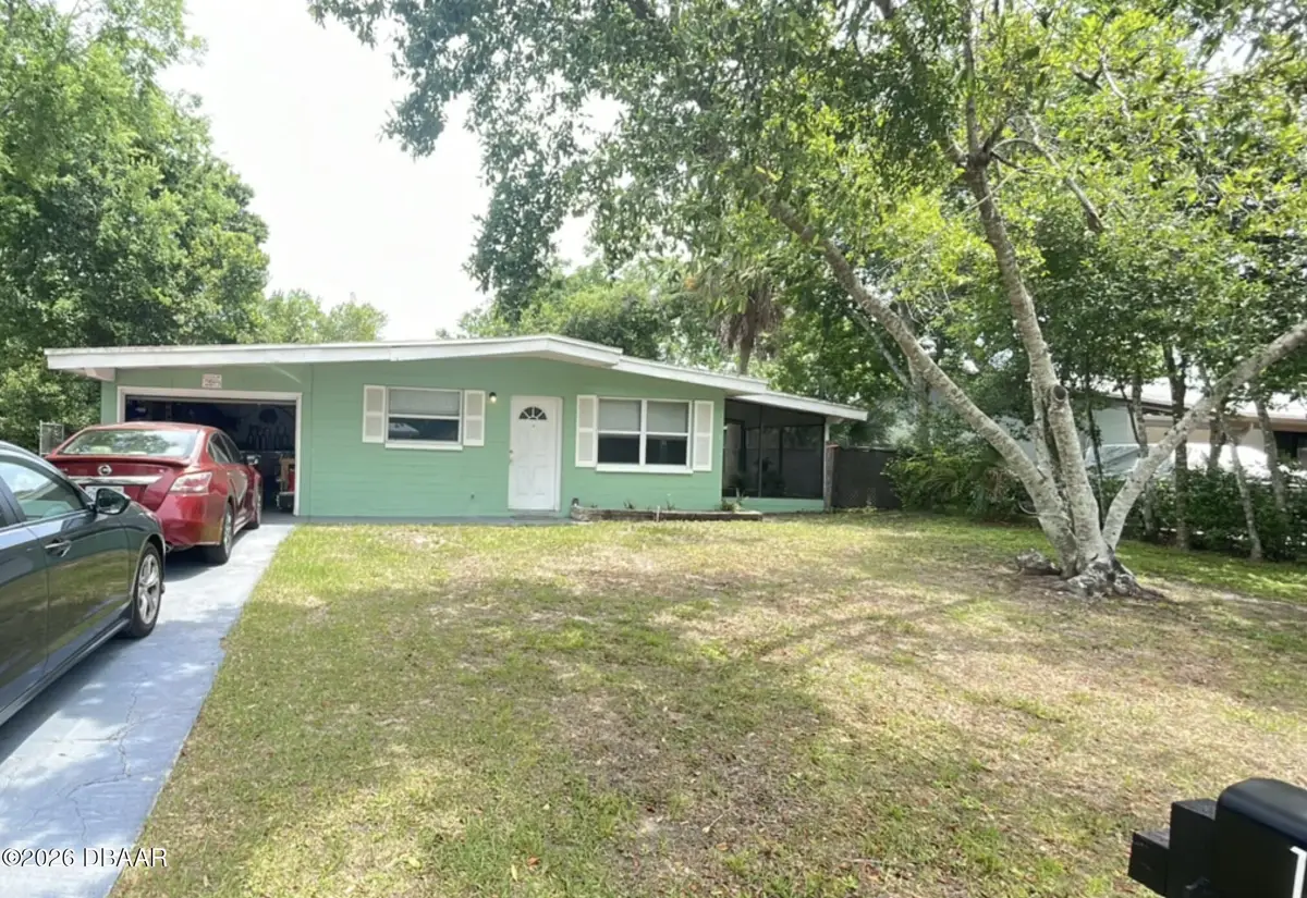1439 Atlanta Drive, Daytona Beach, FL 32117 - #1