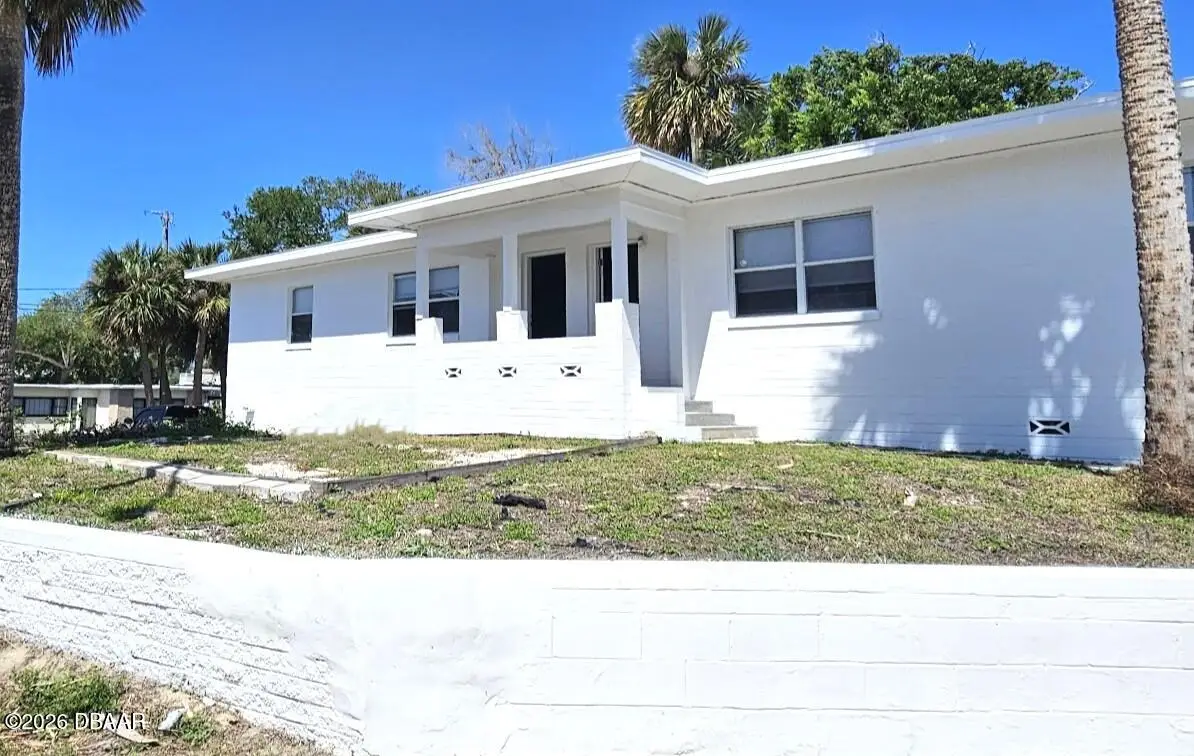 419 N Peninsula Drive, Daytona Beach, FL 32118 - #1