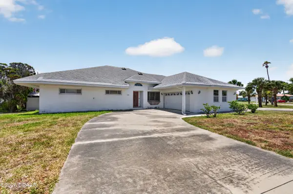 1227 Belaire Drive, Daytona Beach, FL 32118