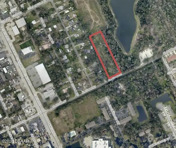 990 Alabama Avenue, Holly Hill, FL 32174