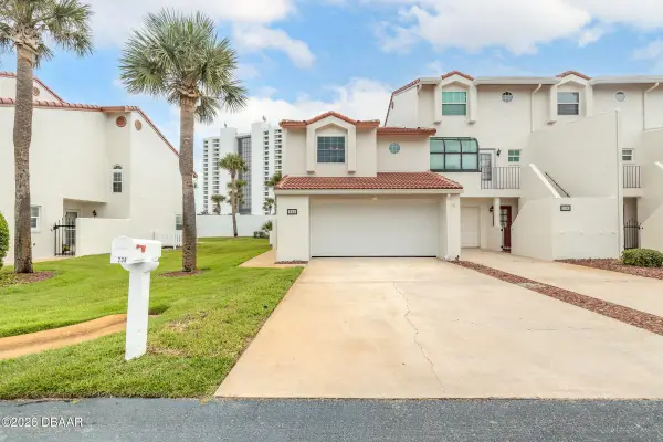 208 Florida Shores Boulevard, Daytona Beach, FL 32118