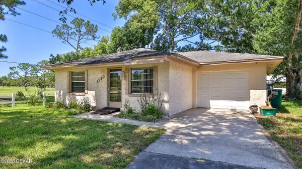 1719 Montgomery Avenue, Daytona Beach, FL 32117