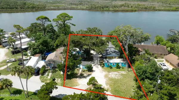 5564 W Bayshore Drive, Port Orange, FL 32127