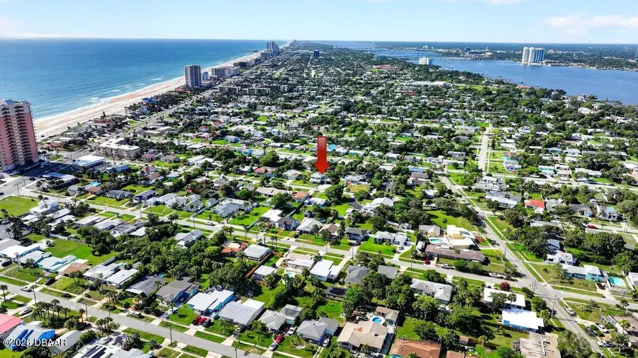 330 Hartford Avenue, Daytona Beach, FL 32118 - #2