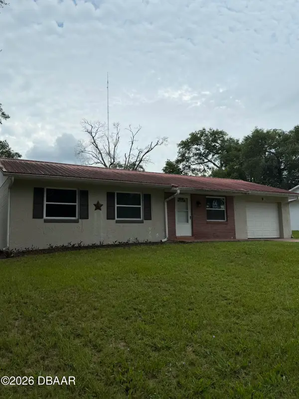 990 Liskeard Avenue, Orange City, FL 32763