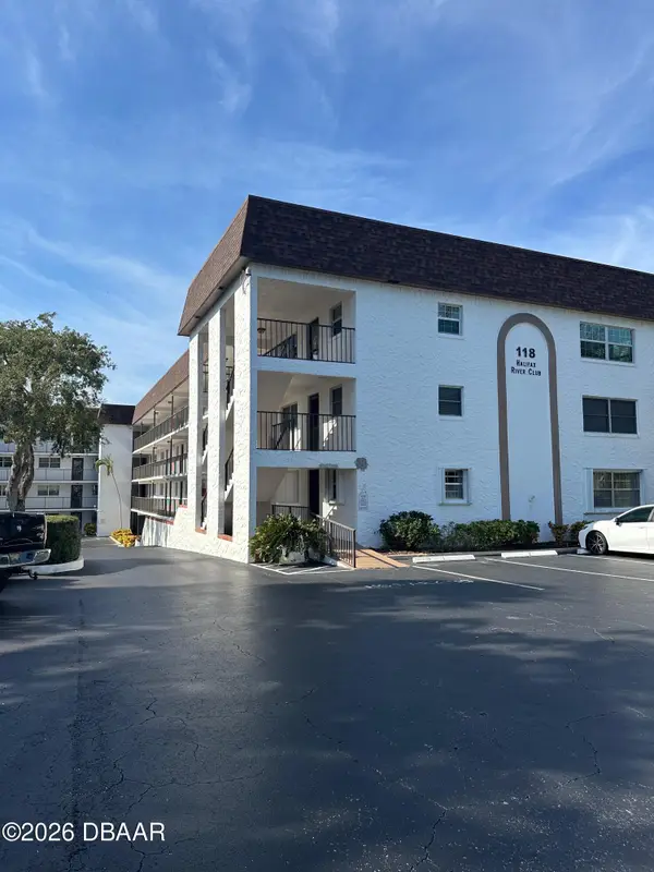 118 S Halifax Avenue #210, Daytona Beach, FL 32118