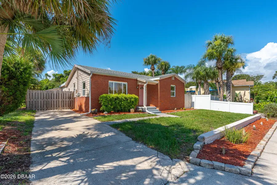 262 Seaview Avenue, Daytona Beach, FL 32118 - #3