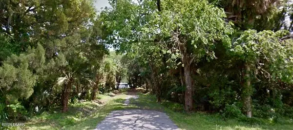428 Palmetto Street, New Smyrna Beach, FL 32168