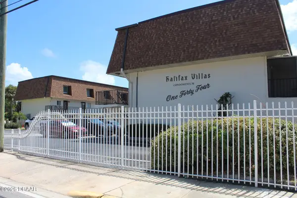 144 S Halifax Avenue #82, Daytona Beach, FL 32118