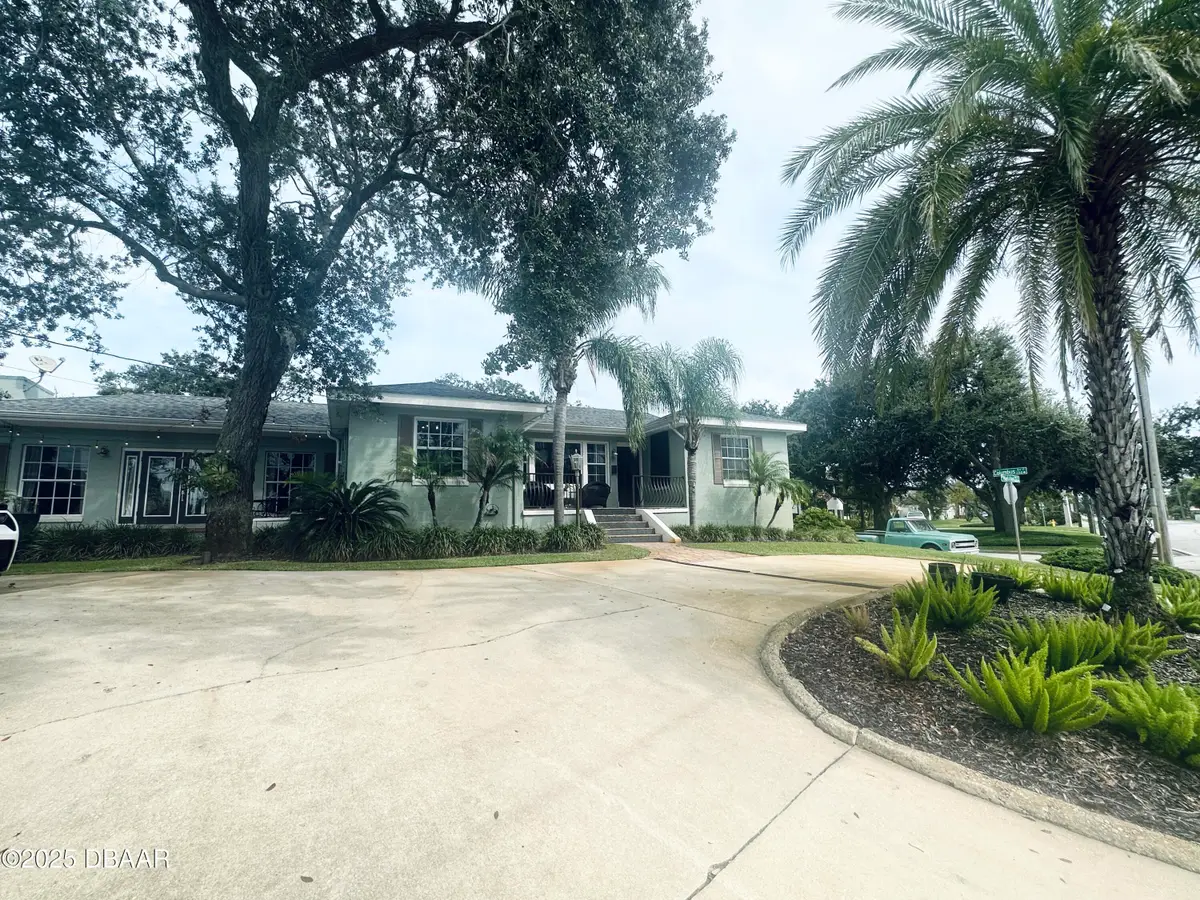 1608 N Halifax Avenue, Daytona Beach, FL 32118 - #1