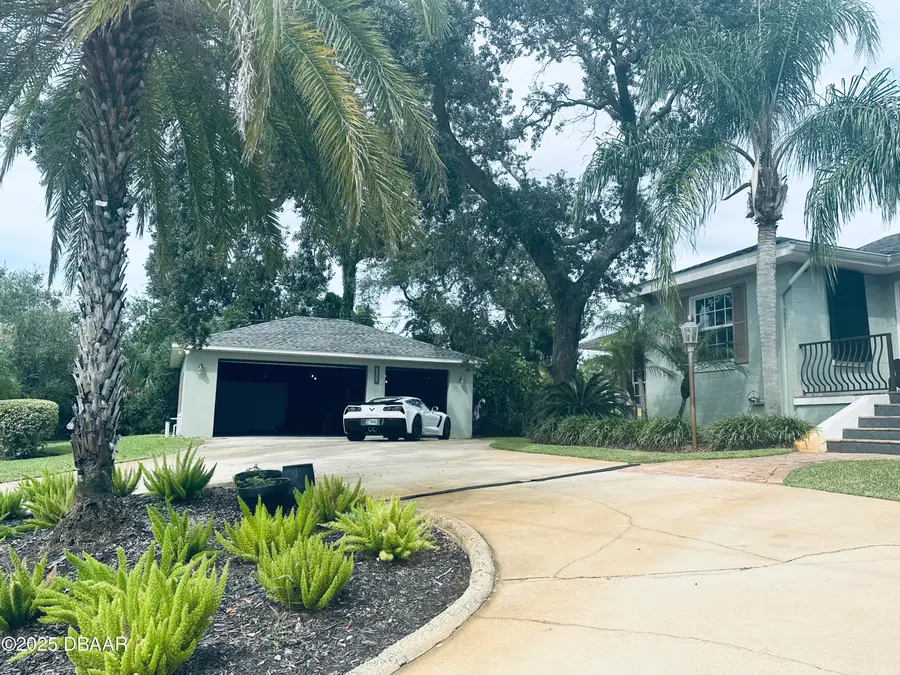 1608 N Halifax Avenue, Daytona Beach, FL 32118 - #3