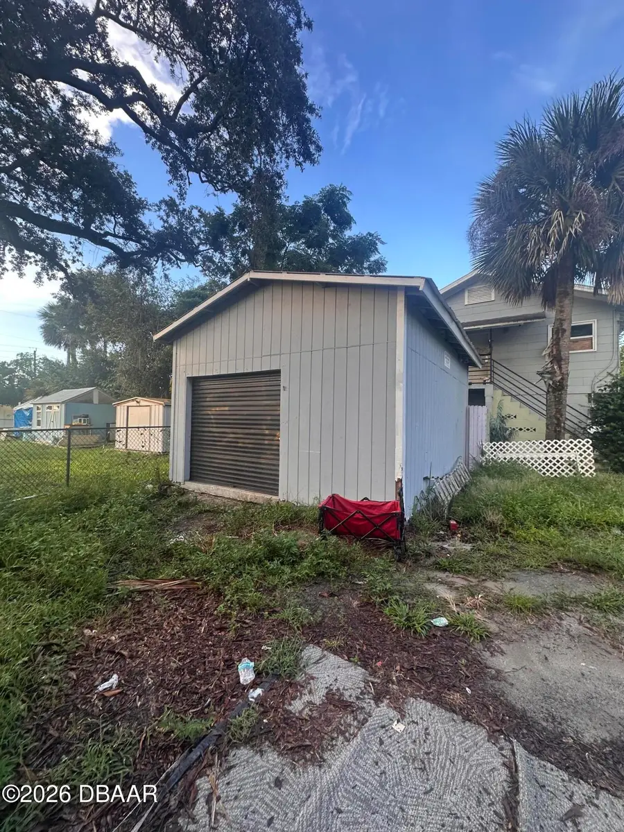821 N Ridgewood Avenue, Daytona Beach, FL 32114 - #3