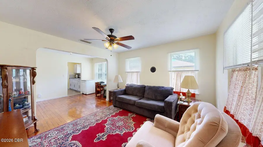 125 N Caroline Street, Daytona Beach, FL 32114 - #3