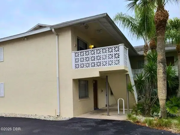 102 S Peninsula Drive #105, Daytona Beach, FL 32118