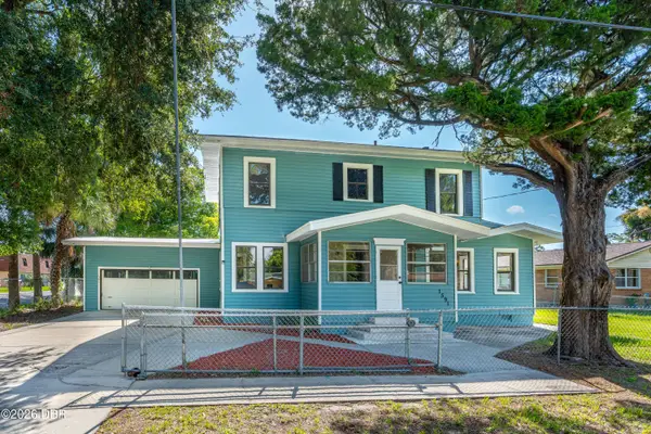 1591 Birmingham Avenue, Daytona Beach, FL 32117