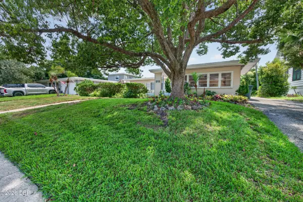 1608 Crescent Ridge Road, Daytona Beach, FL 32118