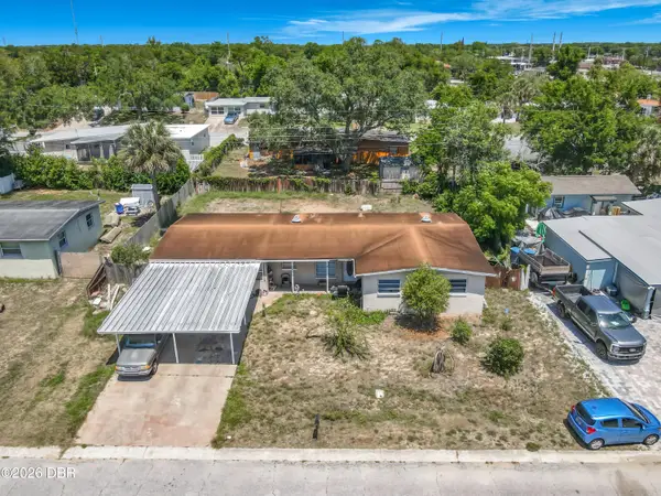 1304 Crestview Avenue, Daytona Beach, FL 32117