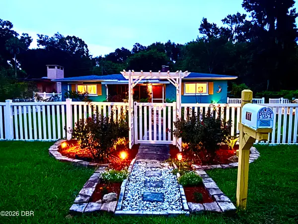 357 S Seneca Boulevard, Daytona Beach, FL 32114