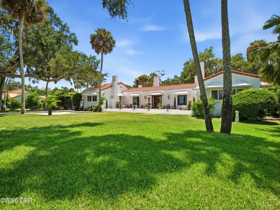 636 N Riverside Drive, New Smyrna Beach, FL 32168 - #2