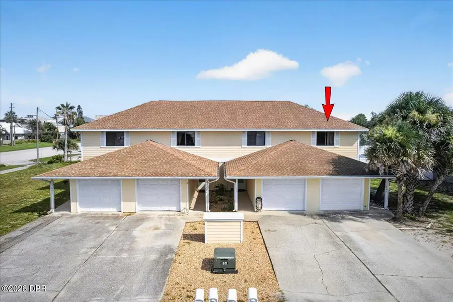 841 E 14th Avenue, New Smyrna Beach, FL 32169 - #3