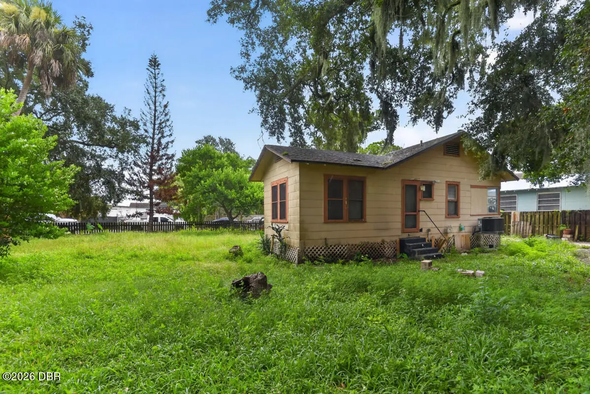 116 S Adams Street, Daytona Beach, FL 32114 - #1