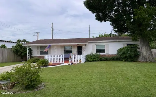 1160 Pineview Drive, Daytona Beach, FL 32117