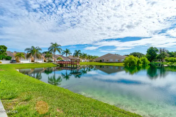 2246 Hawks Cove Circle, New Smyrna Beach, FL 32168