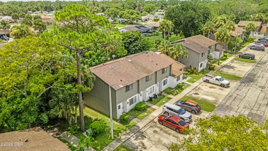 190 W Sandalwood Court, Daytona Beach, FL 32119 - #2