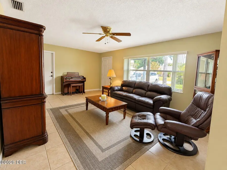 49 Laurel Oaks Circle, Ormond Beach, FL 32174 - #2